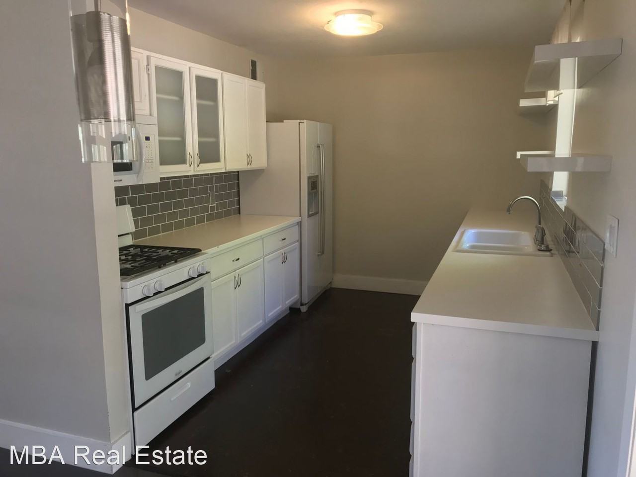 6550 E Osborn Rd - Photo 3 of 32