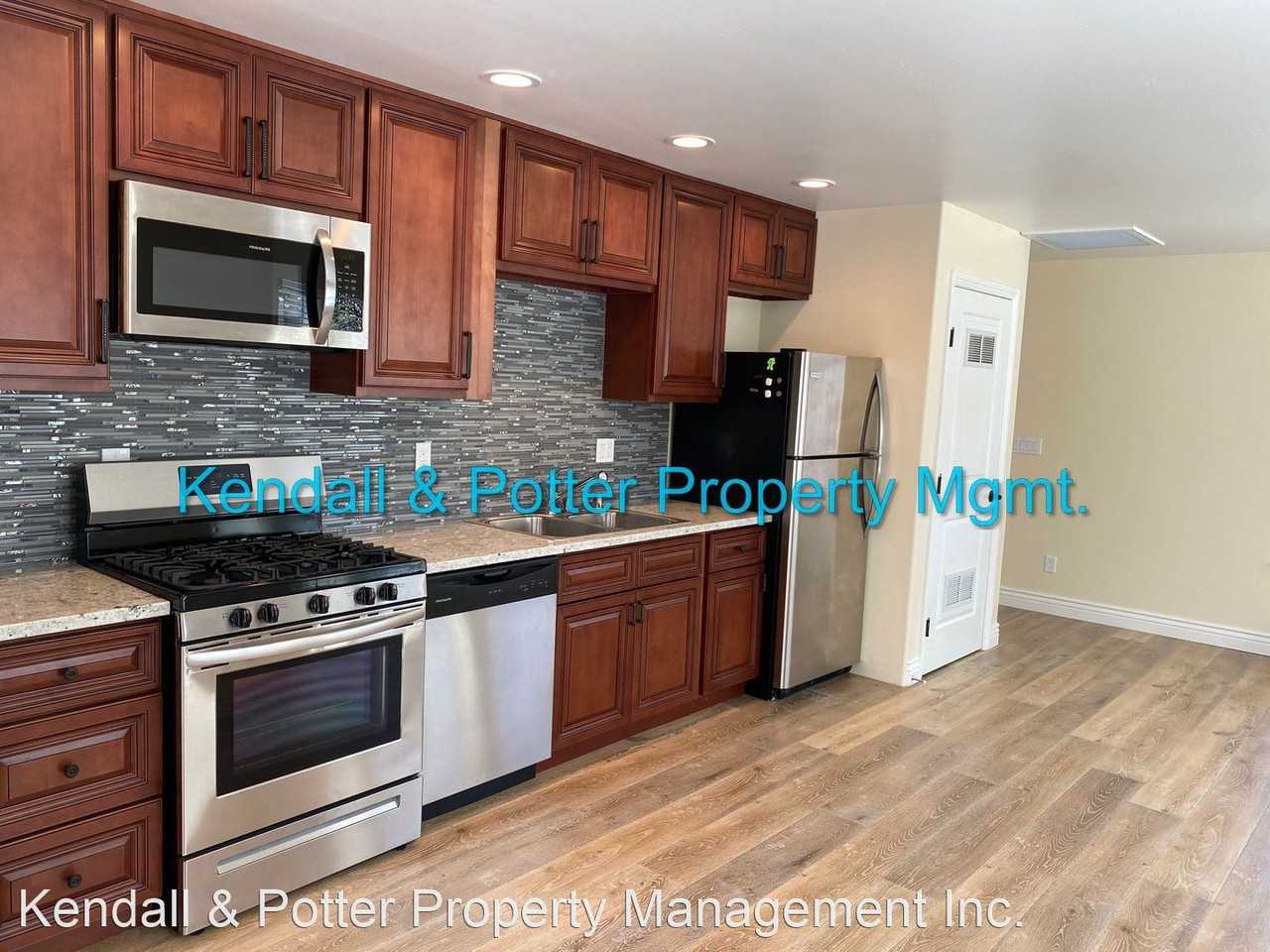 3282 Winkle Ave - Photo 3 of 11