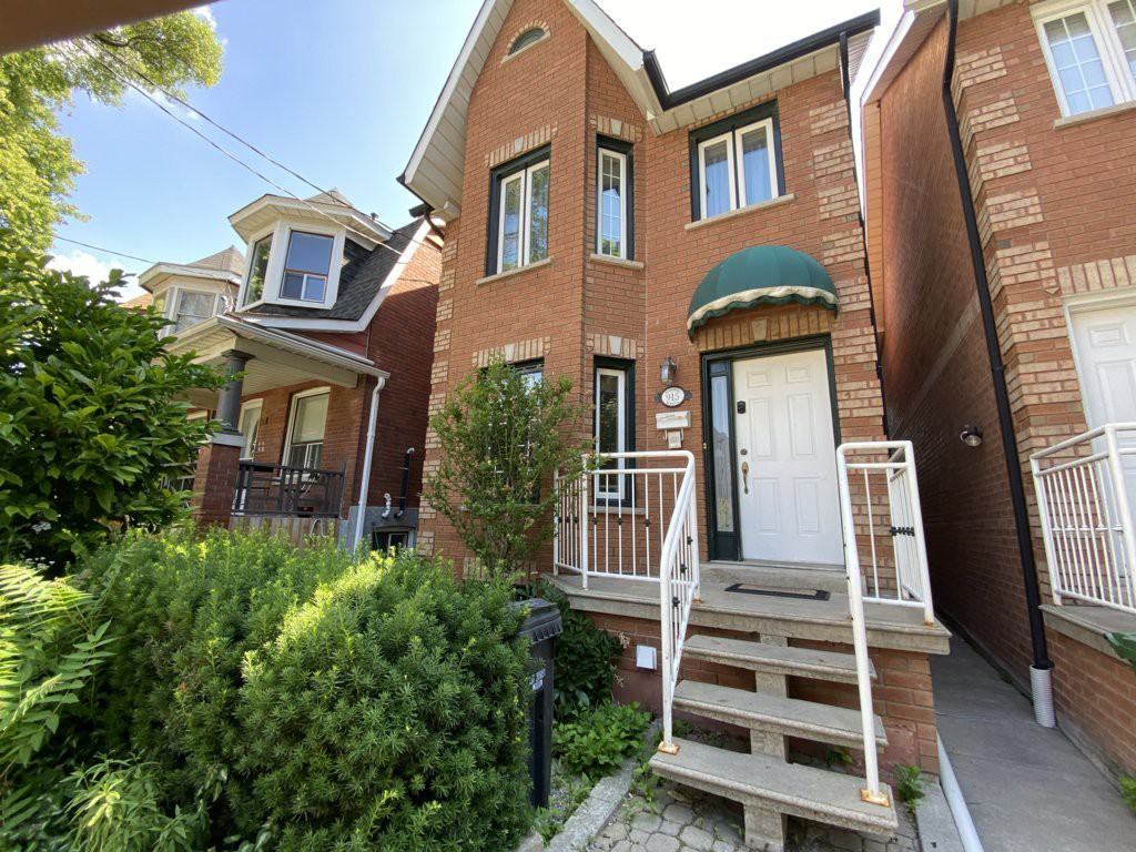 915 Manning Ave - Photo 2 of 27