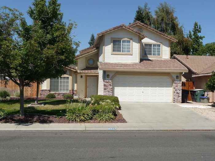 2317 Quail Meadow Dr - Photo 2 of 33