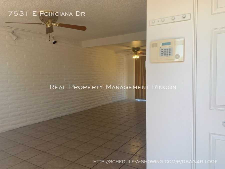 7531 E Poinciana Dr - Photo 2 of 11