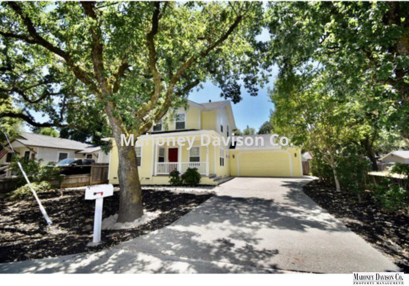 8145 Olof St - Photo 3 of 18