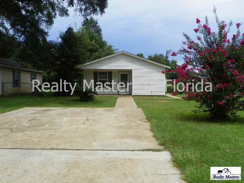 1190 Capitol Blvd - Photo 2 of 14