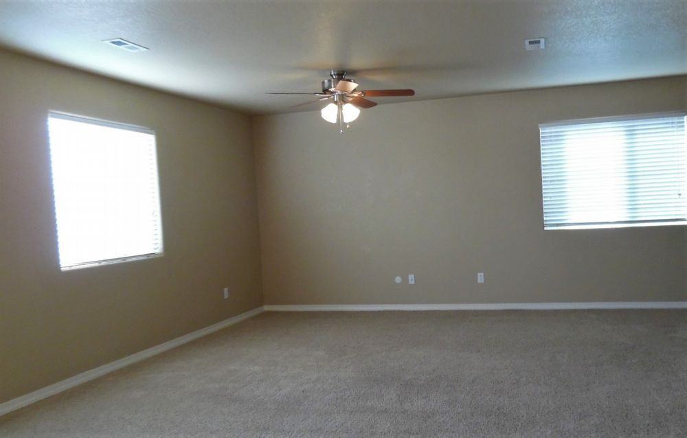 3854 Swainson Dr - Photo 2 of 11