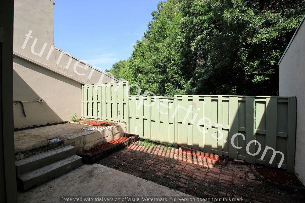 215 Browning Ln - Photo 3 of 29