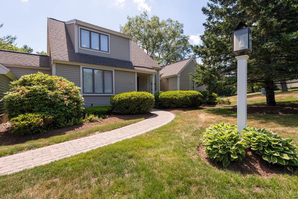 26 Niblick Way - Photo 3 of 42