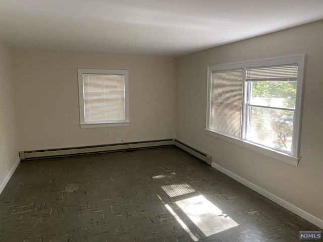 44 Pascack Rd - Photo 3 of 8