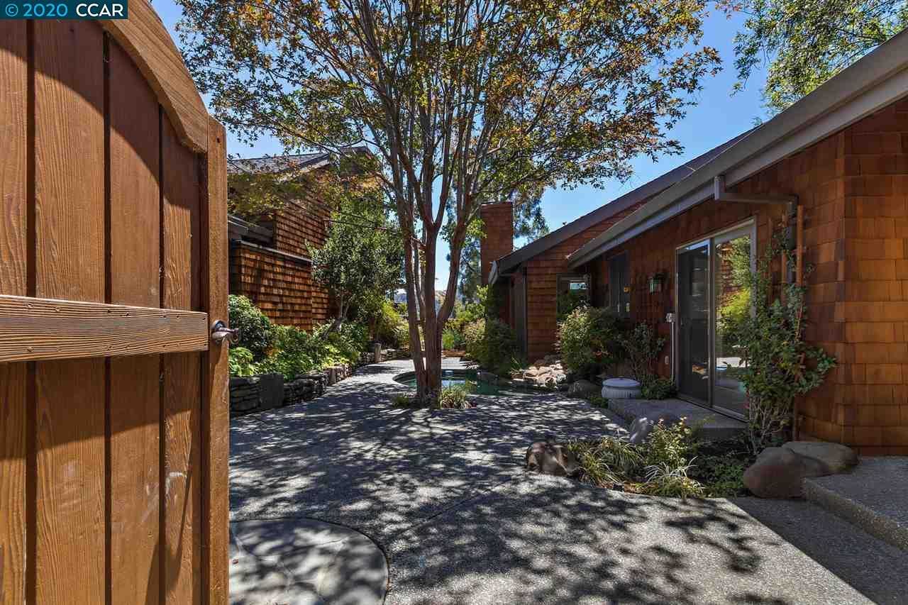 312 Village View Ct - Photo 2 of 37