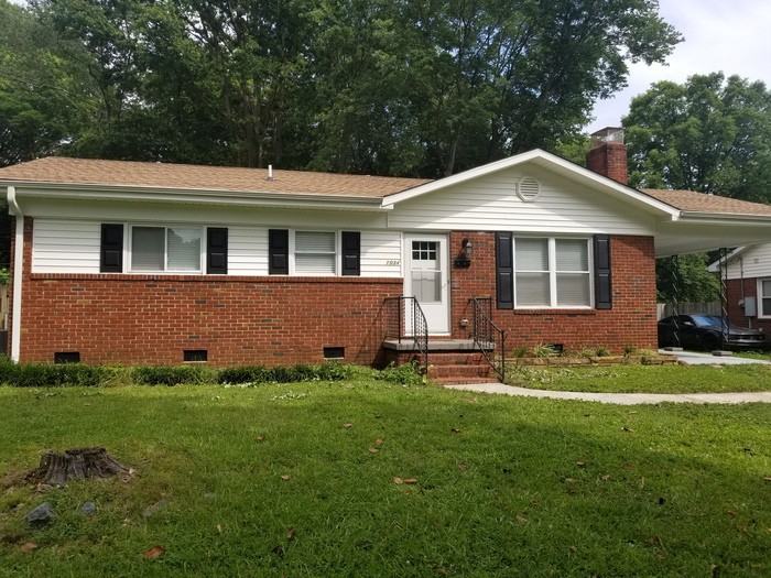 1034 Norland Rd, Charlotte, NC 28205 3 Bedroom Apartment for Rent