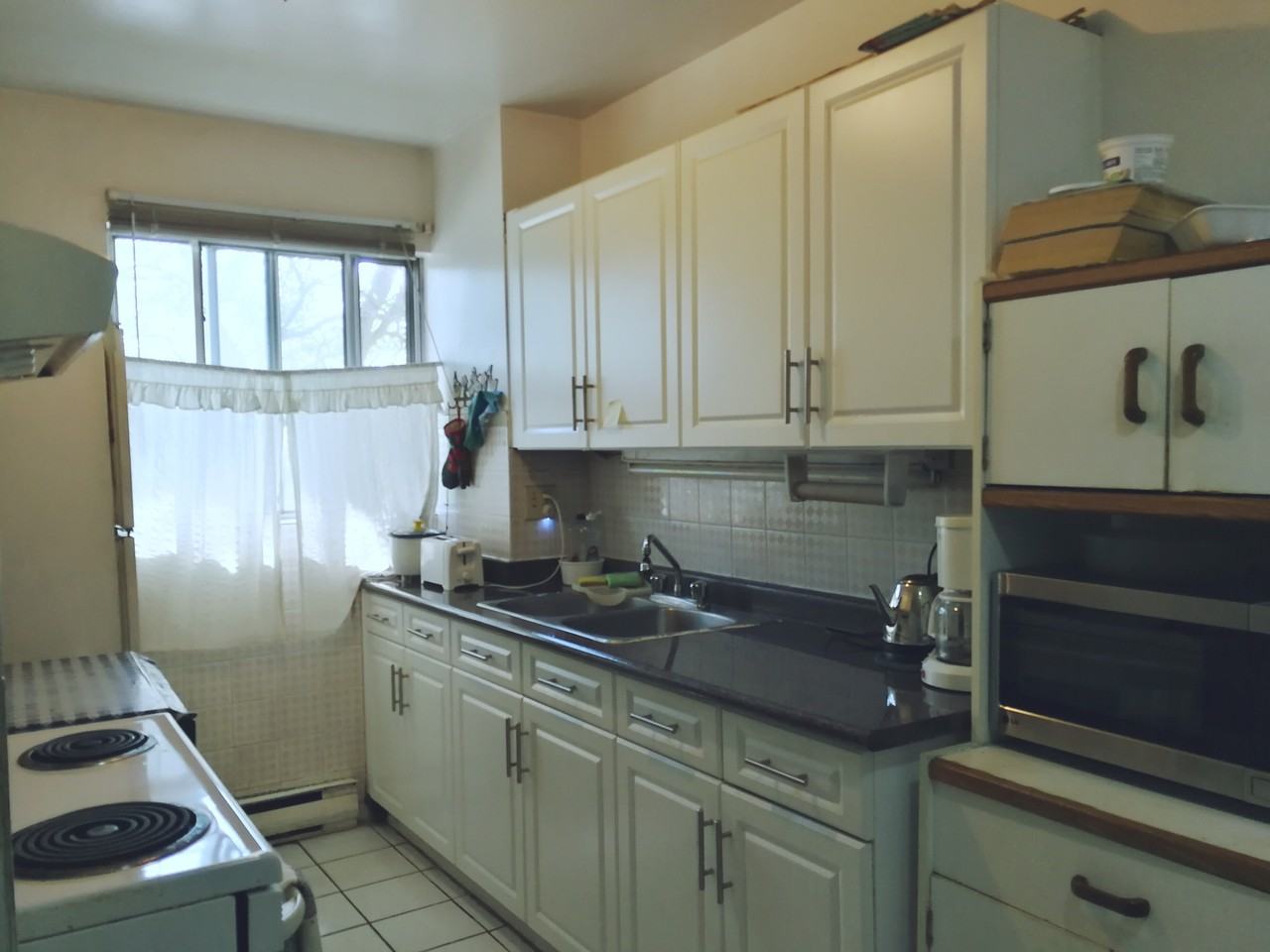 135 Leeward Glenway - Photo 2 of 4