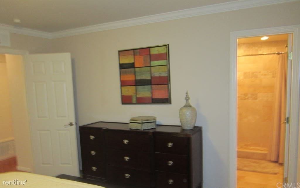 11603 Groveland Ave - Photo 3 of 22