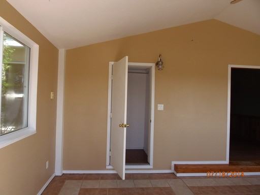 2755 S Meridian Rd - Photo 3 of 10