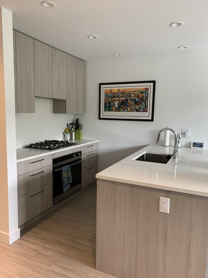 747 East 3rd Street #117 - Photo 6 of 19