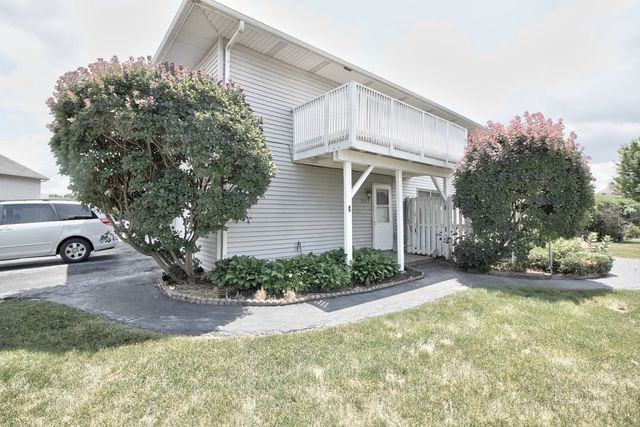 2353 Carnation Dr #2353 - Photo 2 of 13