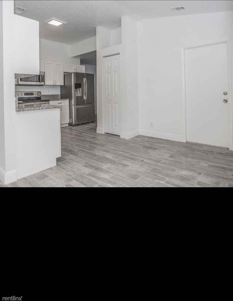 10th Ave & Congress - Photo 2 of 10