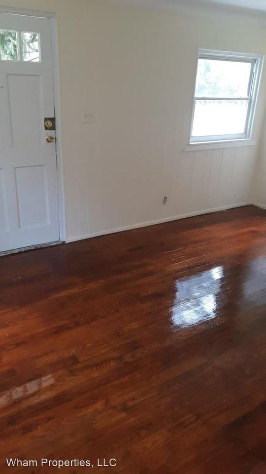 1134 Shepherd Ln - Photo 2 of 8