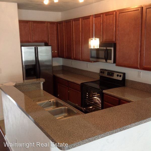 5017 Lansglen Ct - Photo 3 of 9