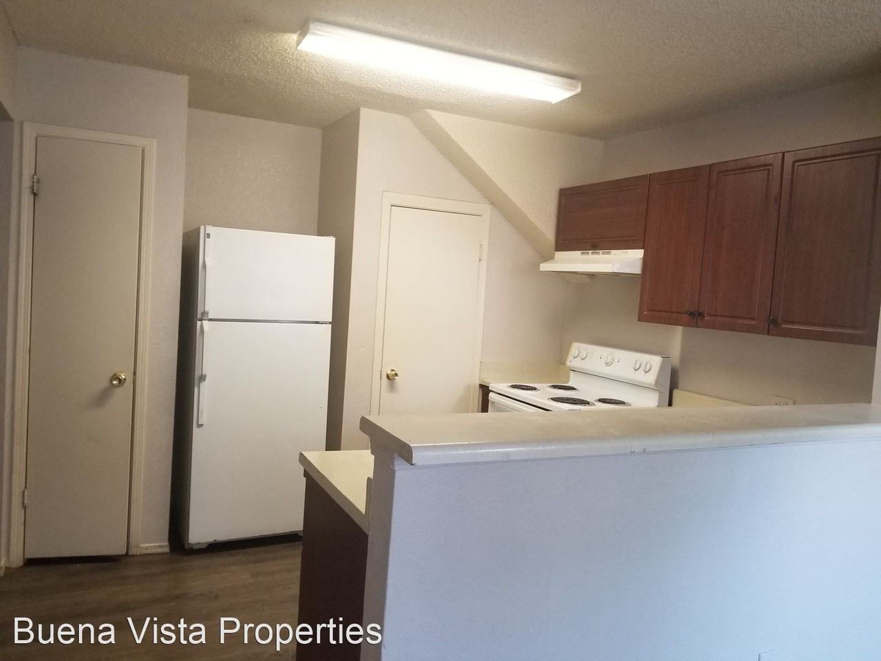 2223 Katy Lane - Photo 3 of 8