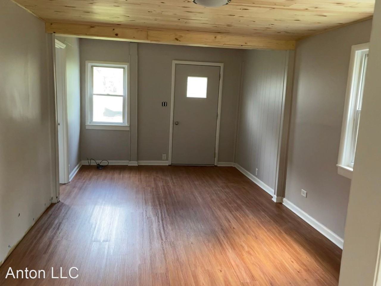 9121 W 133rd Drive - Photo 2 of 11