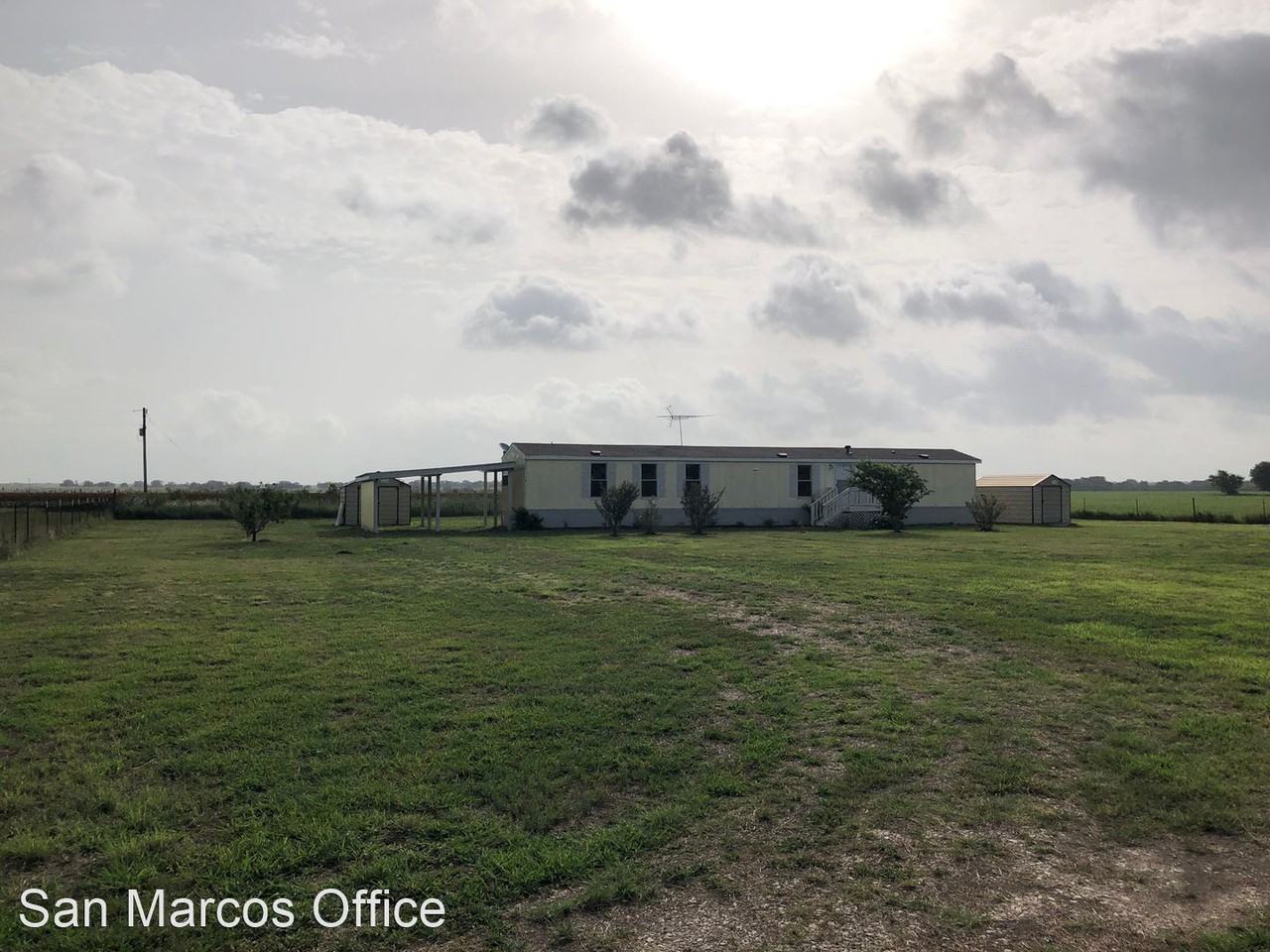 8800 San Marcos Hwy - Photo 2 of 25