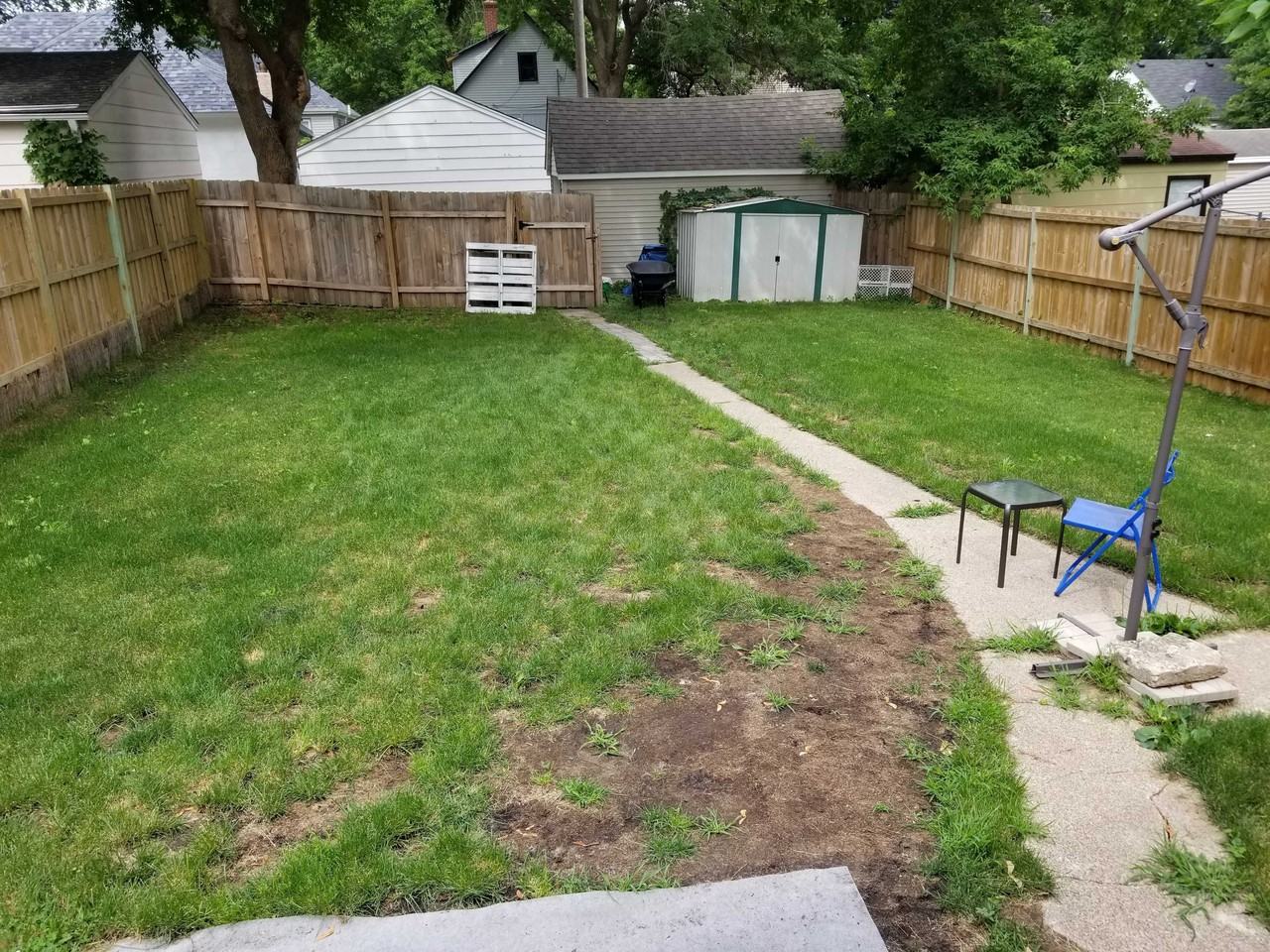 3407 Thomas Ave N - Photo 3 of 25