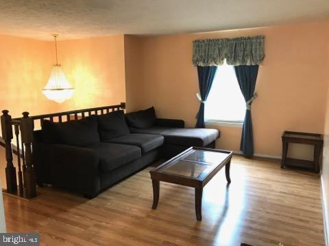 5111 Clifford Rd - Photo 3 of 16