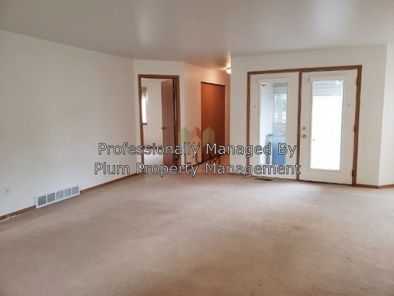 4106 Gharrett Ave - Photo 2 of 18