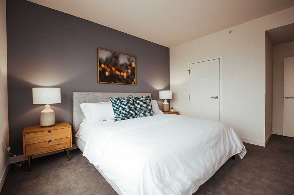 5425 Valles Avenue - Photo 3 of 7