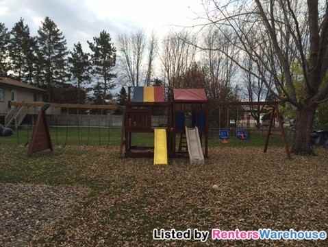 711 1st Ave N - Photo 3 of 15