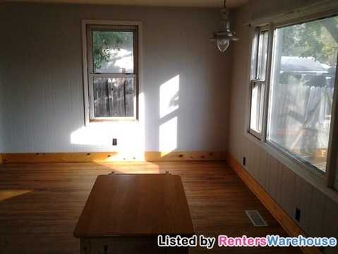 1698 Minnehaha Ave E - Photo 3 of 11