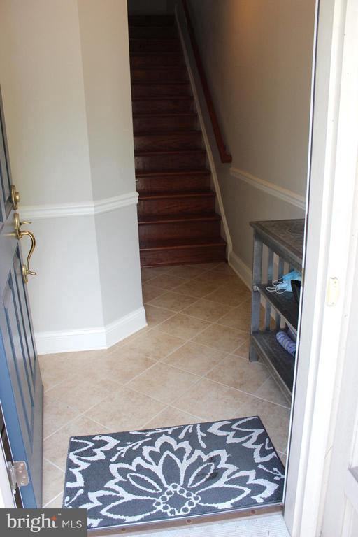 314 N George Mason Dr - Photo 3 of 34