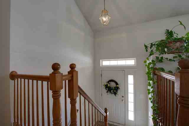 2683 N Augusta Dr - Photo 3 of 23