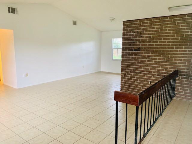 249 Cory Ave Ne - Photo 2 of 14