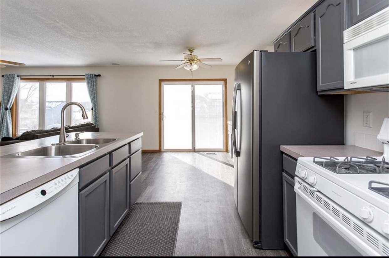 3111 E Wall Ave - Photo 3 of 24