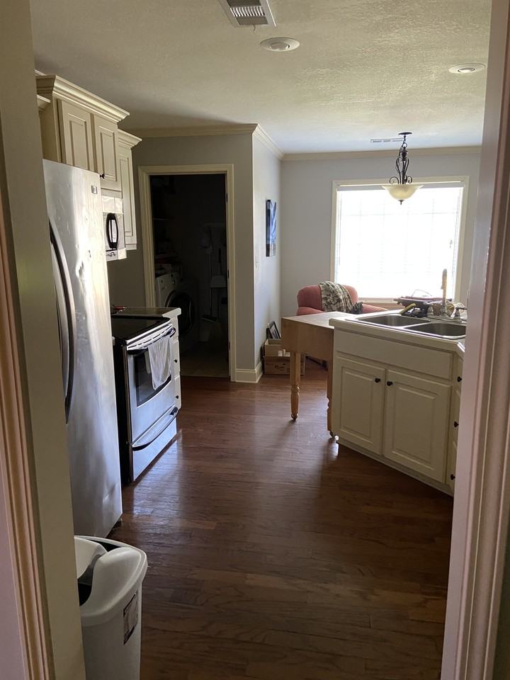 144 Breckenridge - Photo 2 of 16