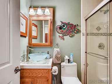 3210 Caminito Eastbluff - Photo 3 of 38