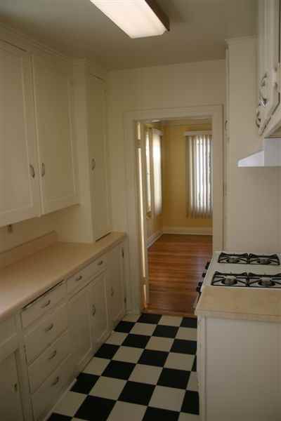 531 S F St - Photo 3 of 15