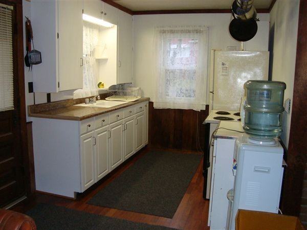 2798 Almeda Ct - Photo 2 of 9