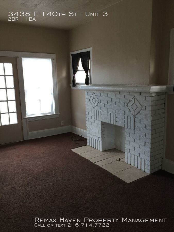 3438 E 140th St #3 - Photo 2 of 14