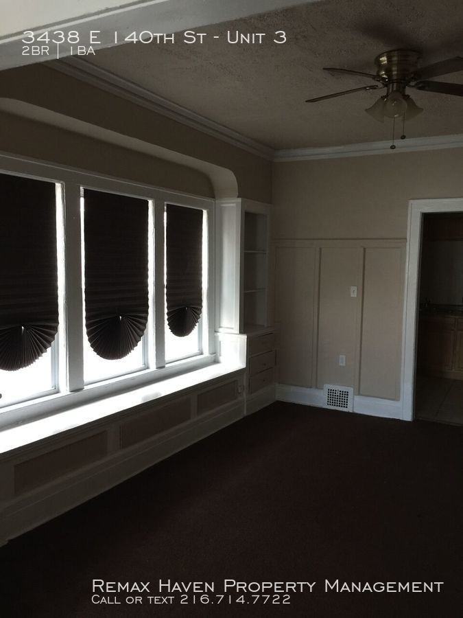 3438 E 140th St #3 - Photo 3 of 14