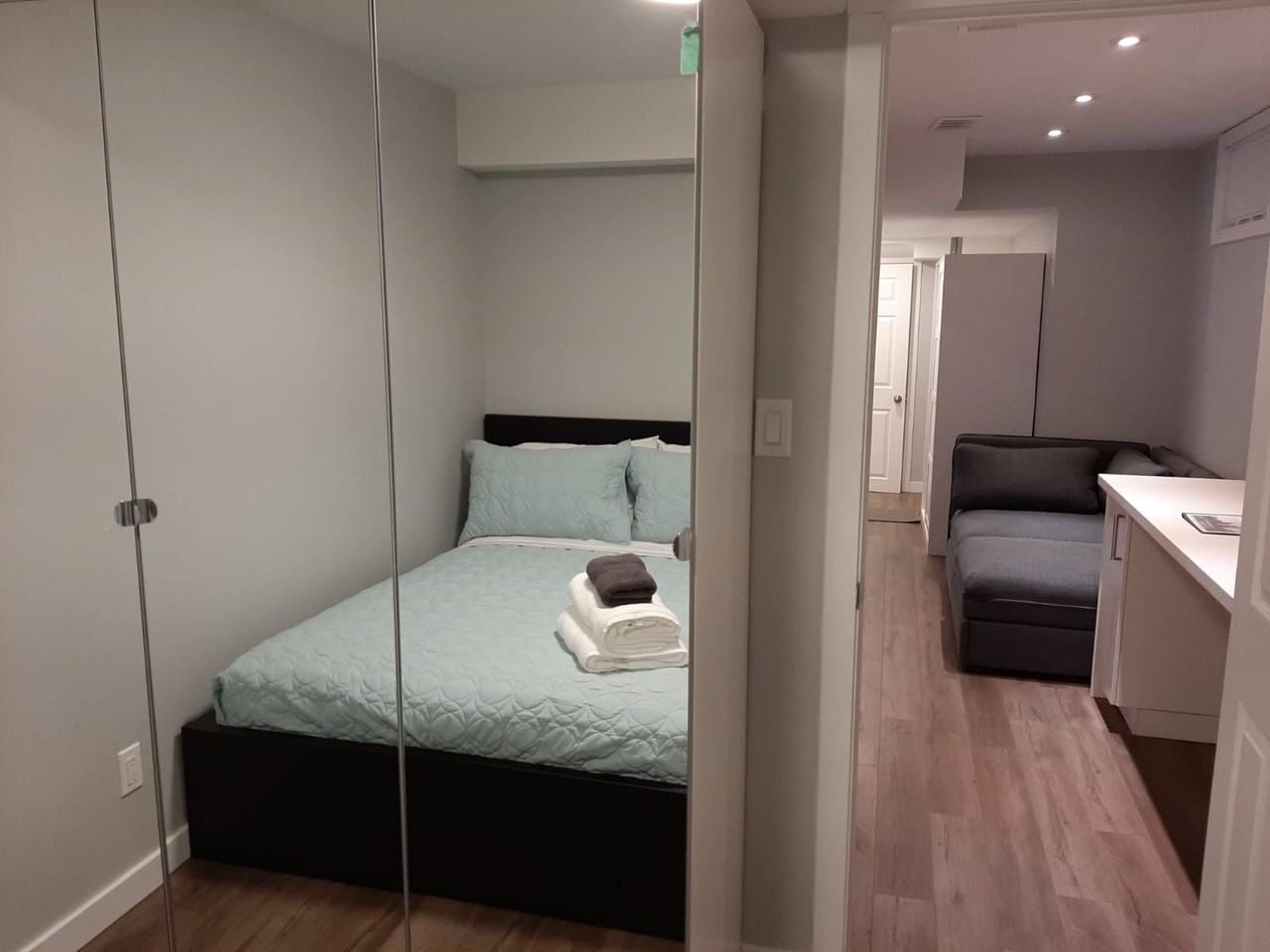 330 Rusholme Road - Photo 6 of 11