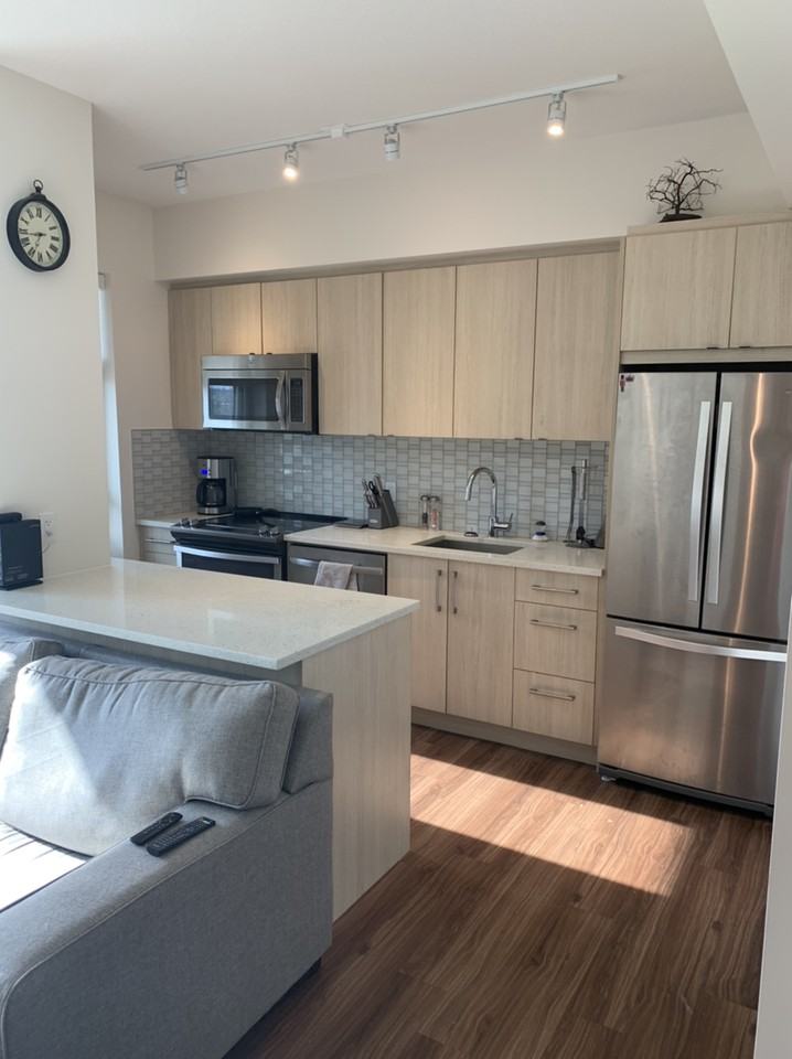 1008 9 St SW - Photo 2 of 12