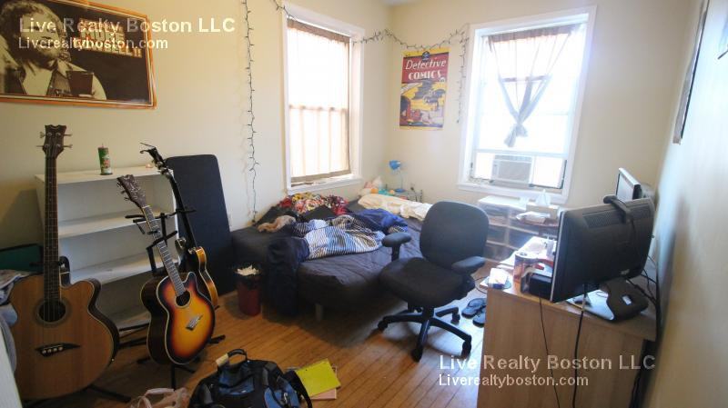 6 Farrington Avenue - Photo 2 of 2