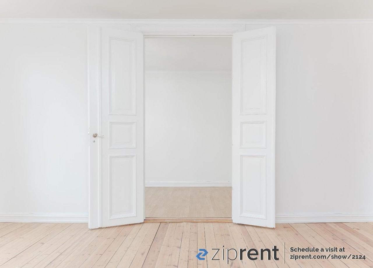 1210 Factory Pl - Photo 3 of 3