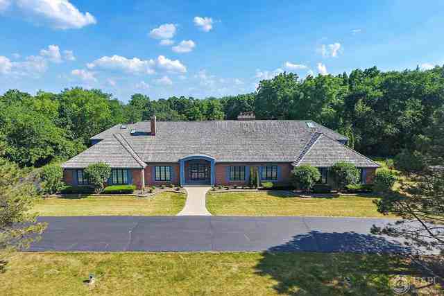 37 Overbrook Rd - Photo 3 of 42