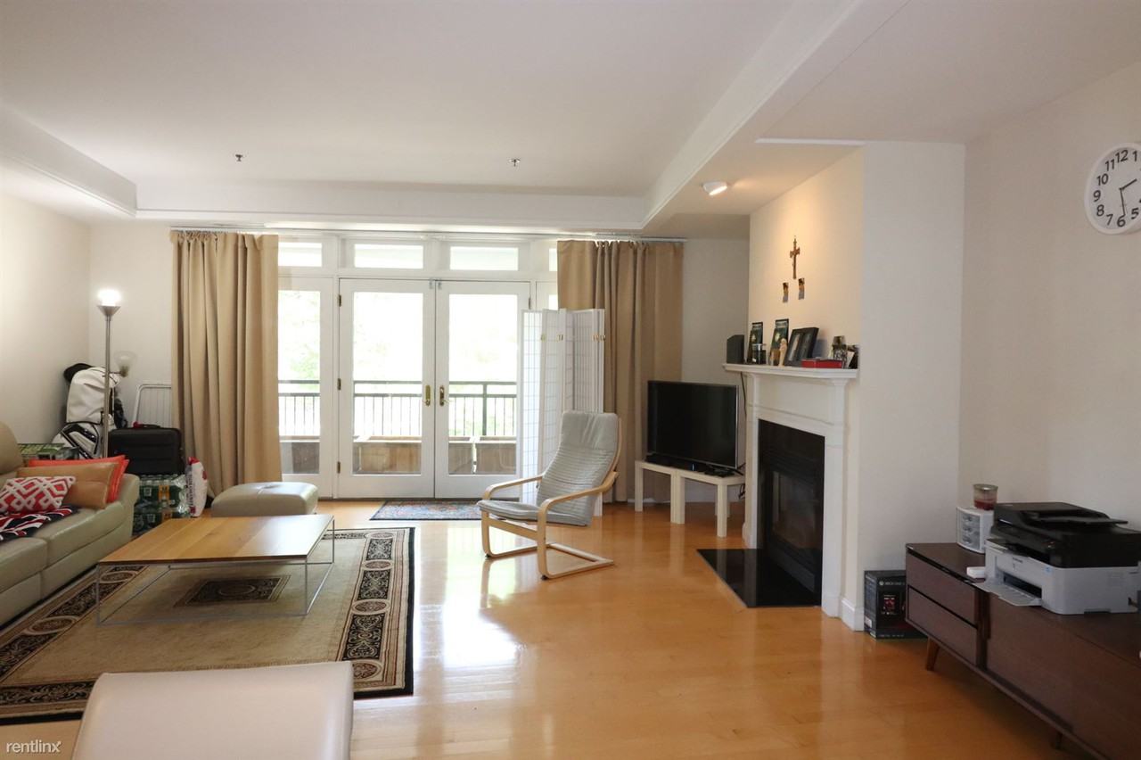 1601 Beacon St - Photo 2 of 10