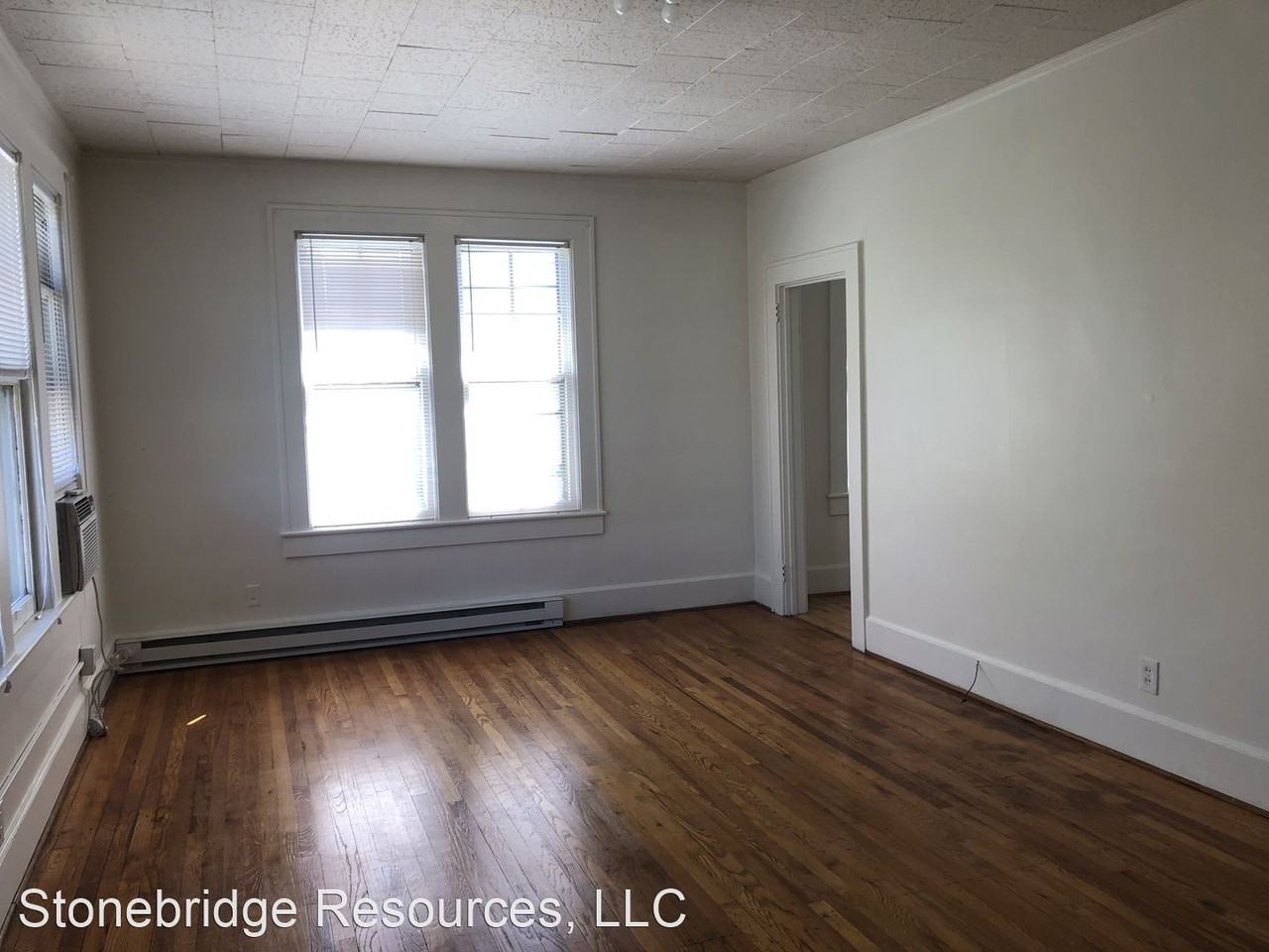 317 Tate St - Photo 2 of 13