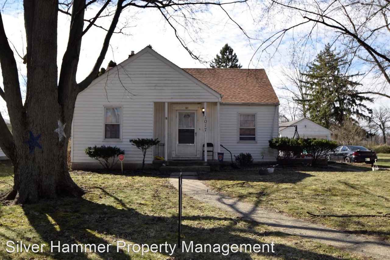 1017 W 63rd Ave - Photo 2 of 5