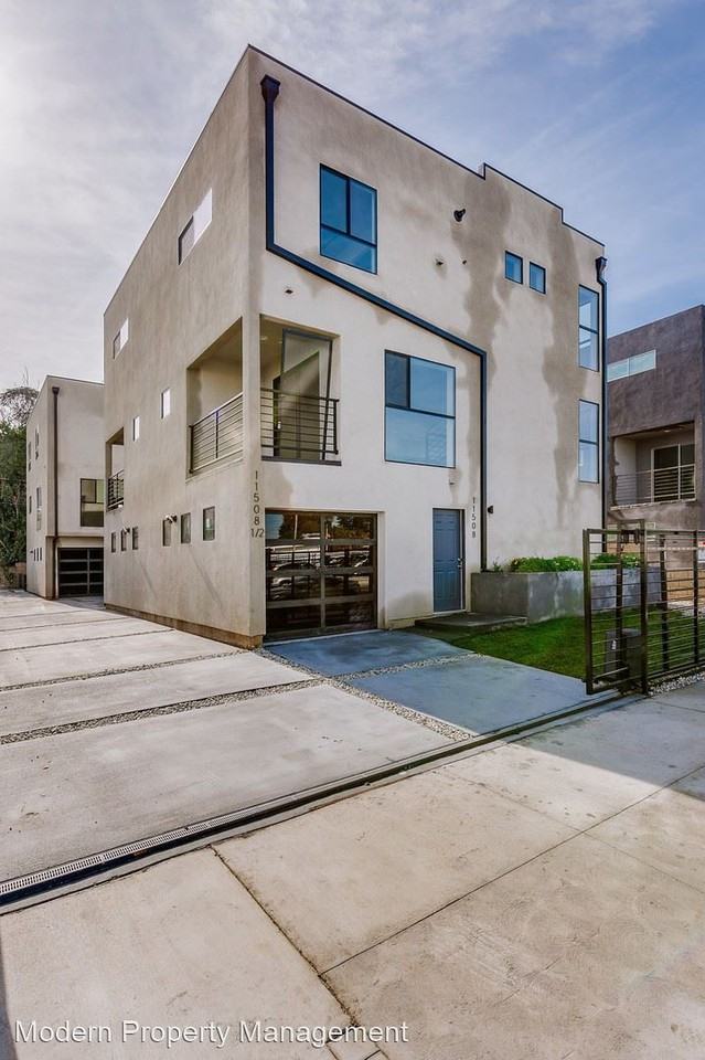 11512 Emelita - Photo 2 of 15