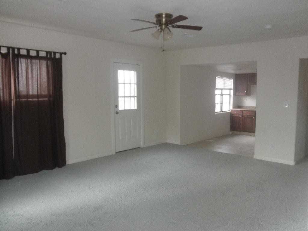 5428 E 29 Terrace - Photo 2 of 8